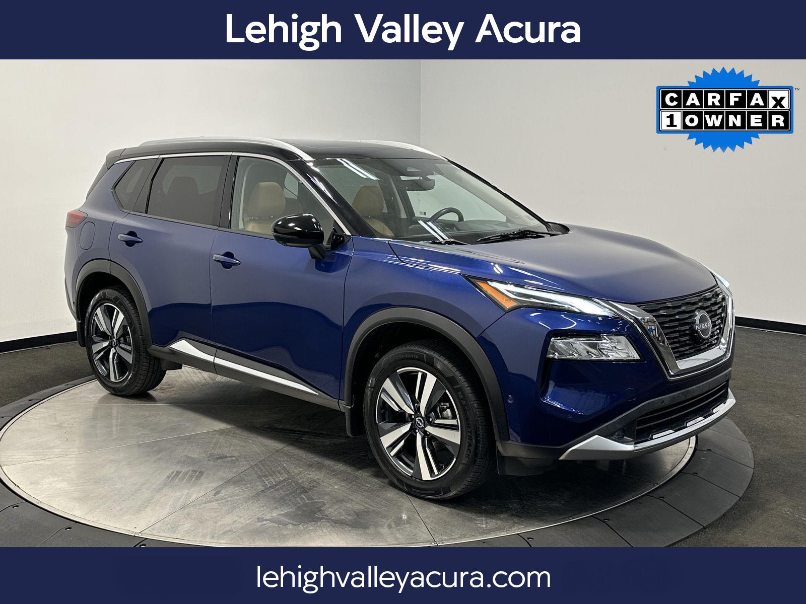 Caspian Blue Metallic/Super Black 2022 Nissan Rogue Platinum AWD SUV / Crossover All-Wheel Drive Continuously Variable Transmission