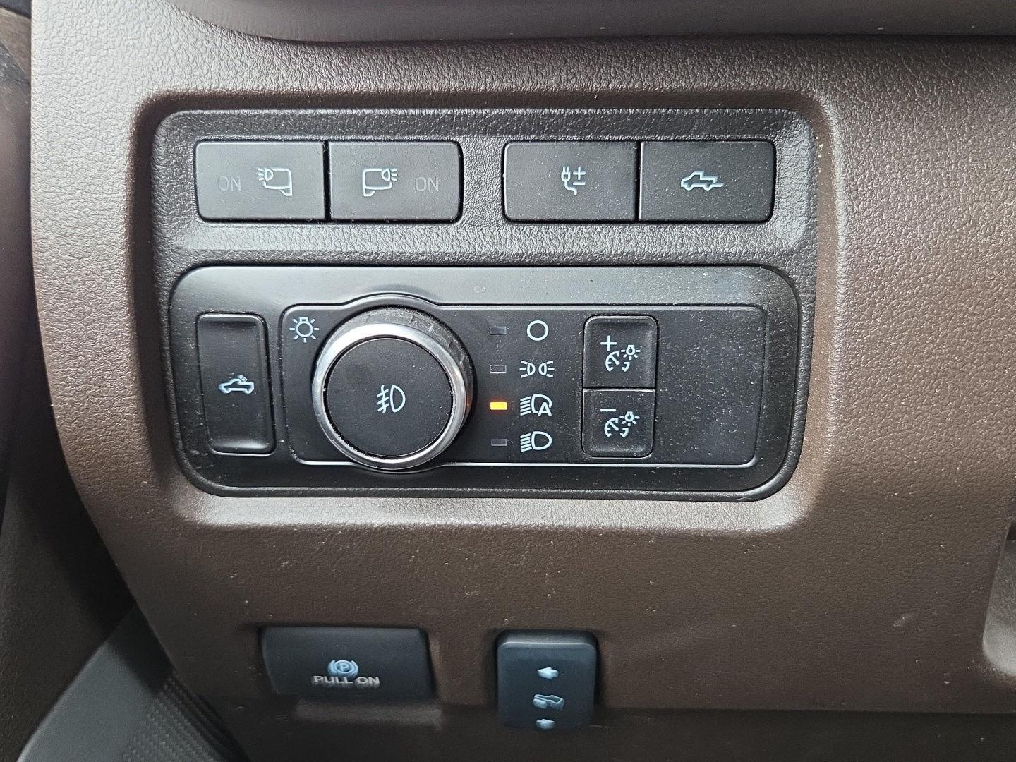 Used 2024 Agate Black Metallic Ford King Ranch image 22