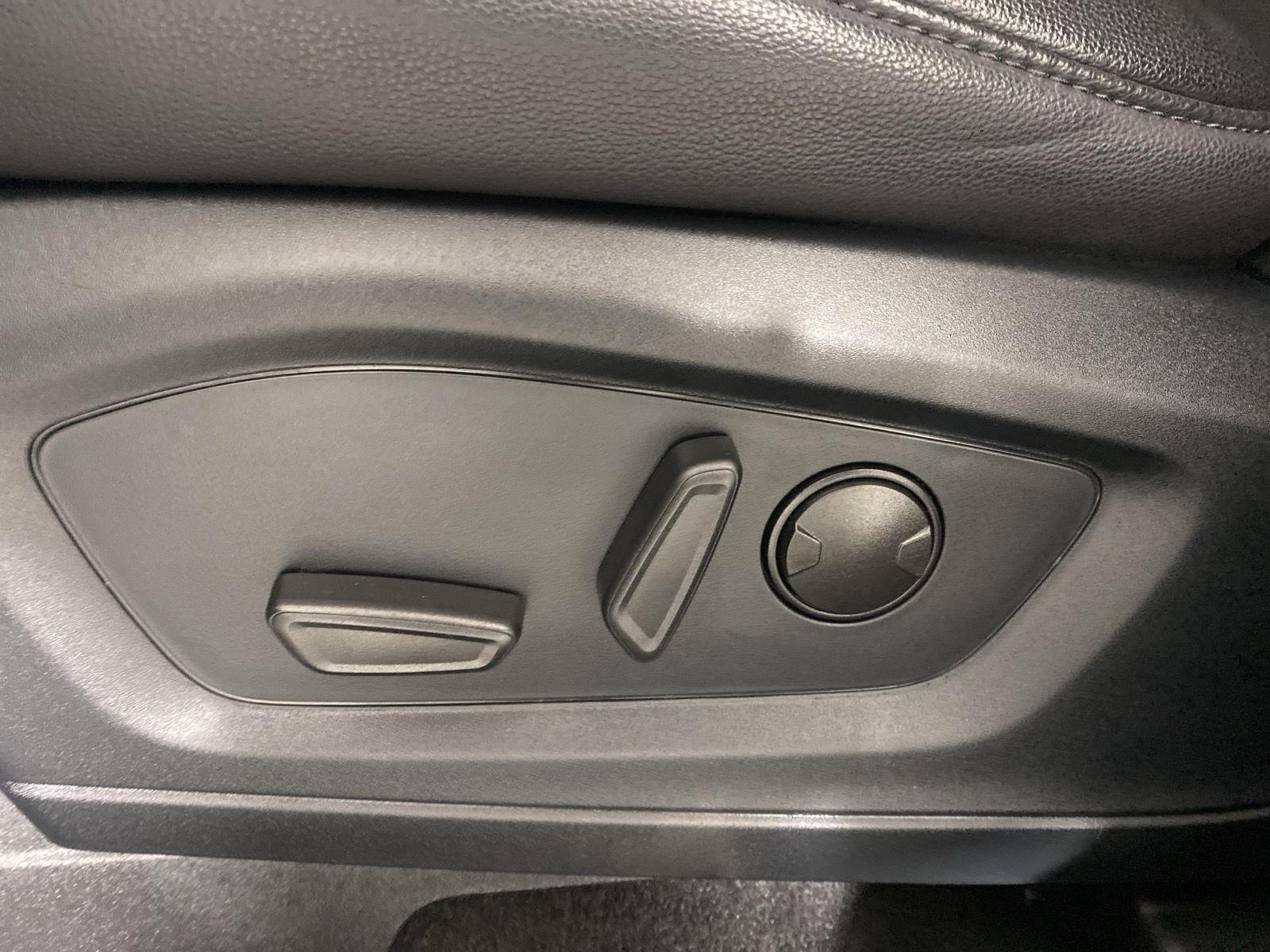 Used 2023 Carbonized Gray Ford ST-Line image 11