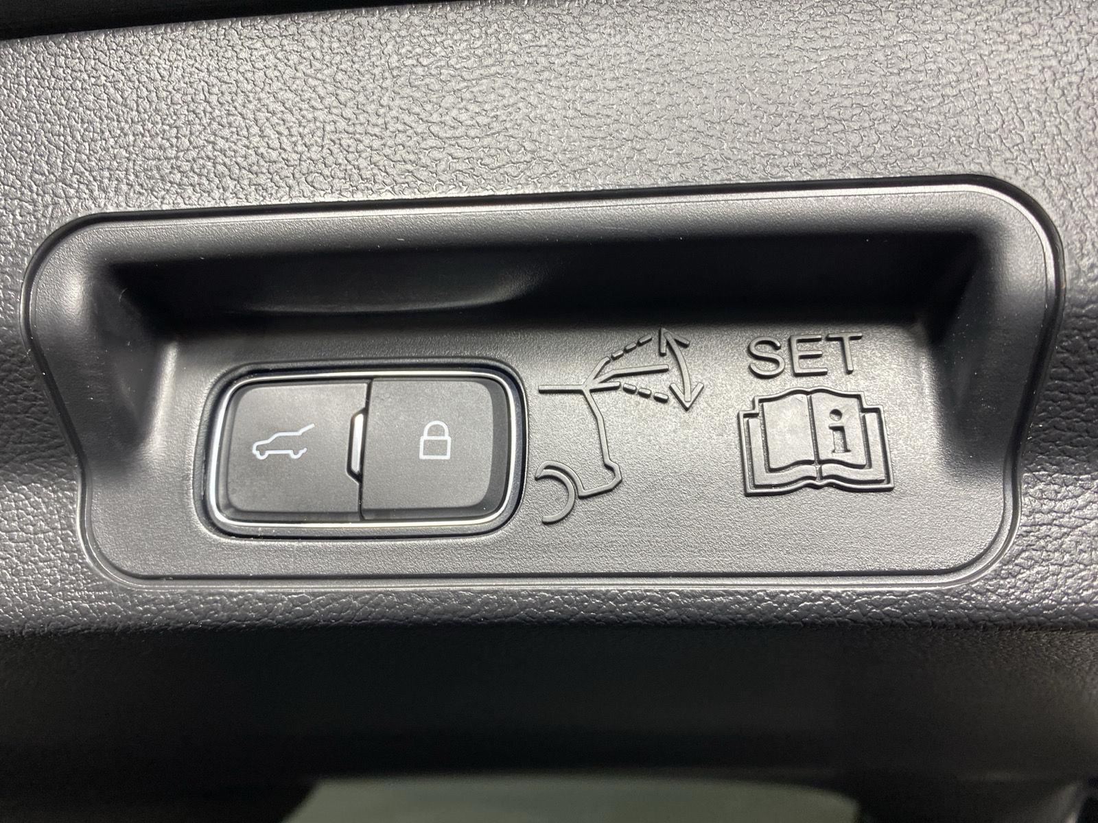 Used 2023 Carbonized Gray Ford ST-Line image 28