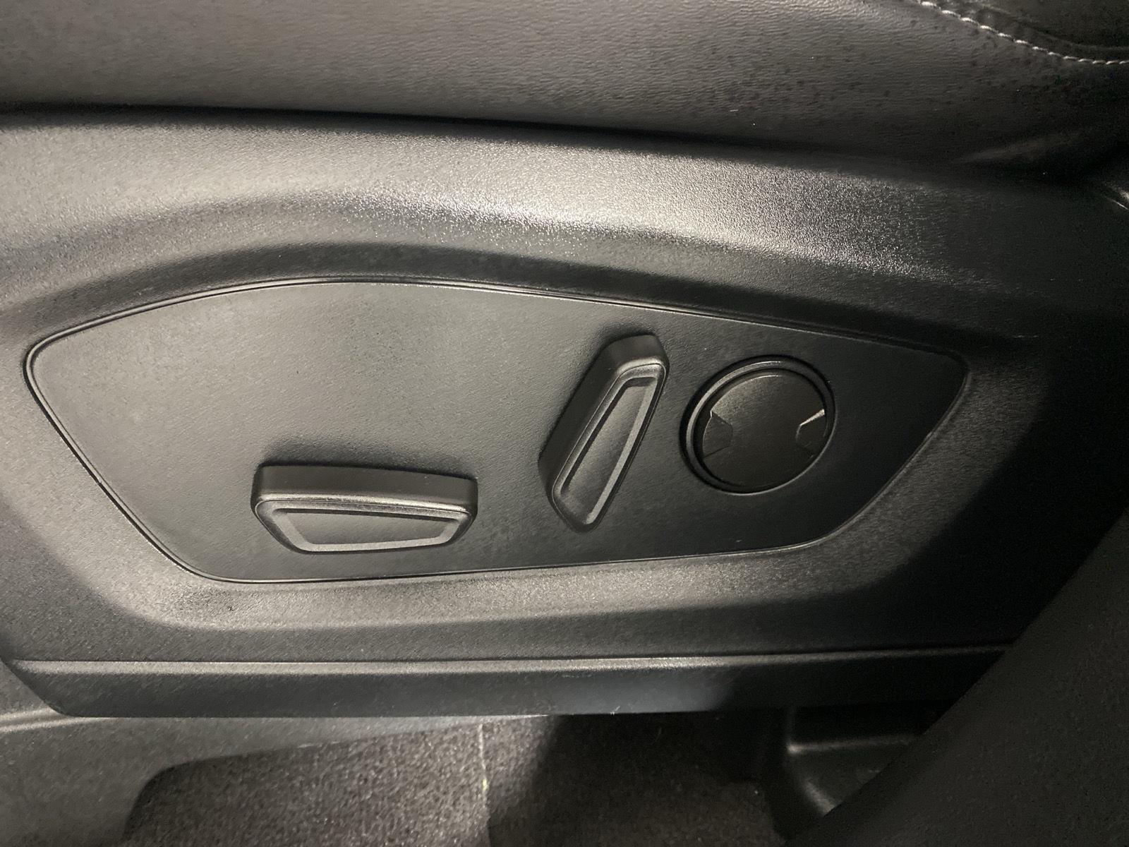 Used 2024 Agate Black Ford XLT image 11