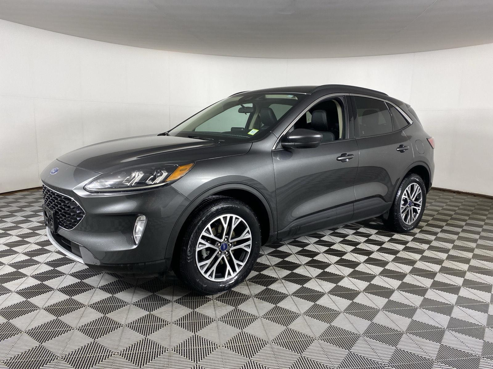 Used 2020 Magnetic Ford SEL image 3