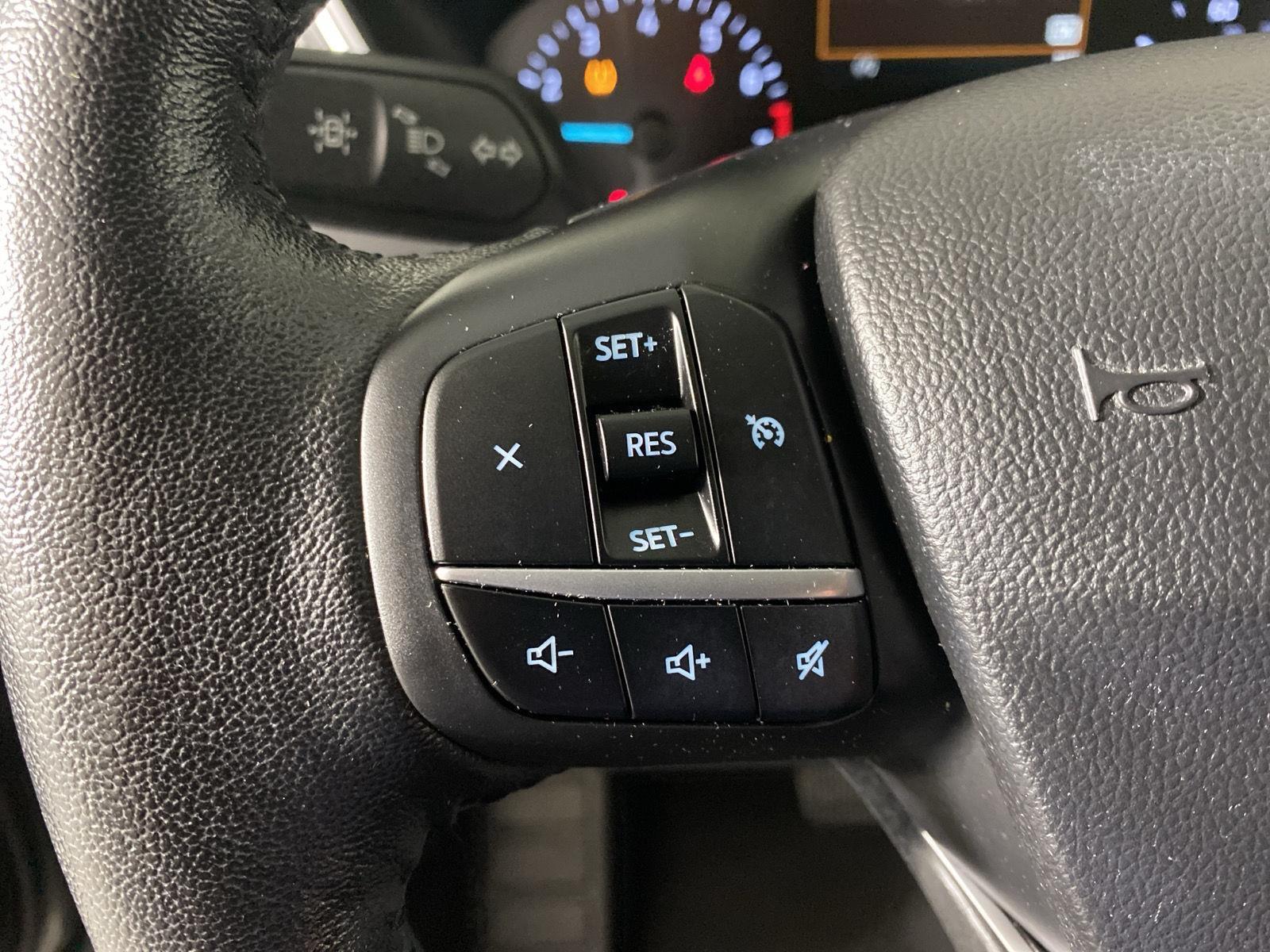 Used 2020 Magnetic Ford SEL image 15