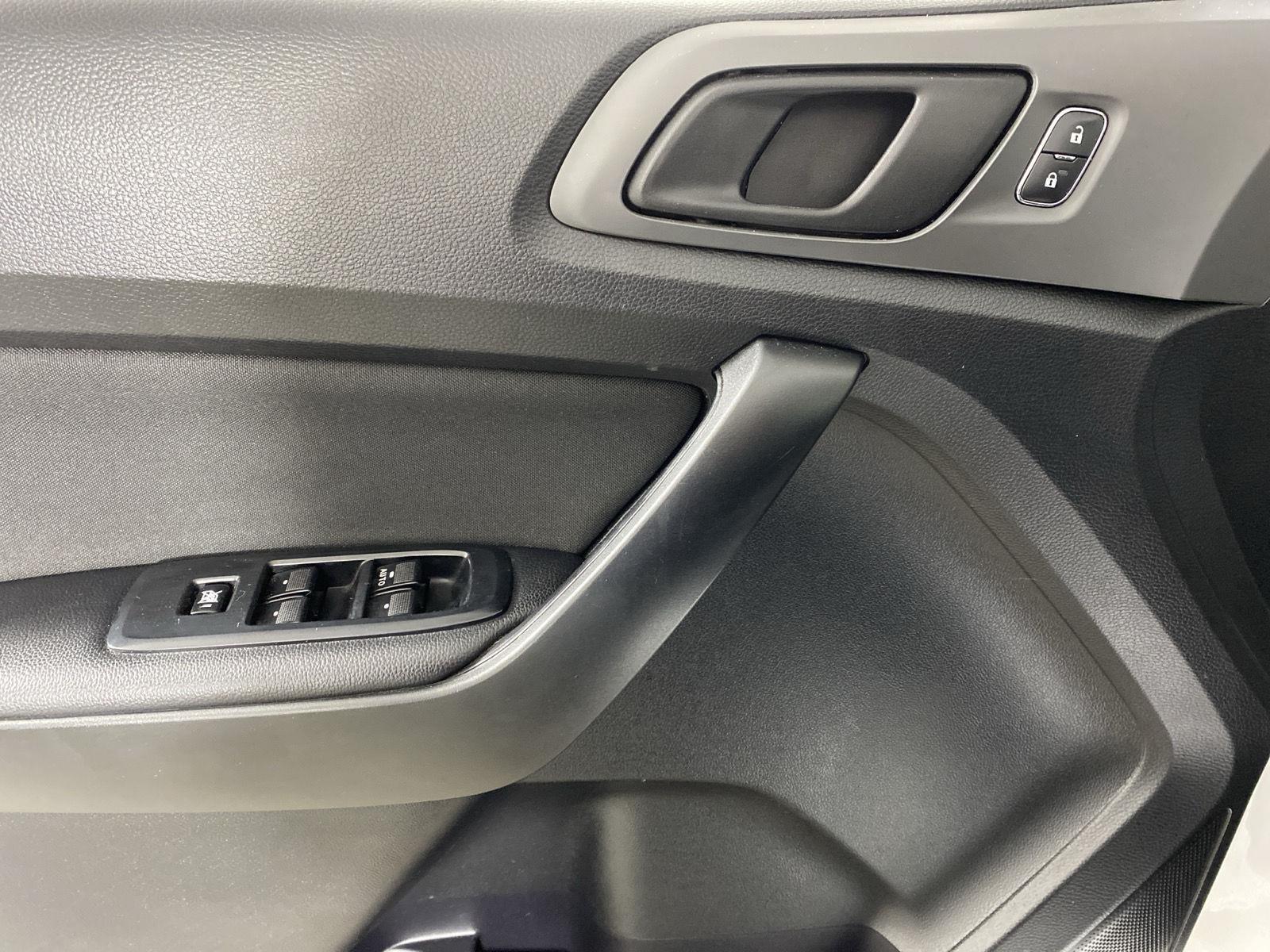Used 2019 Oxford White Ford XL image 14