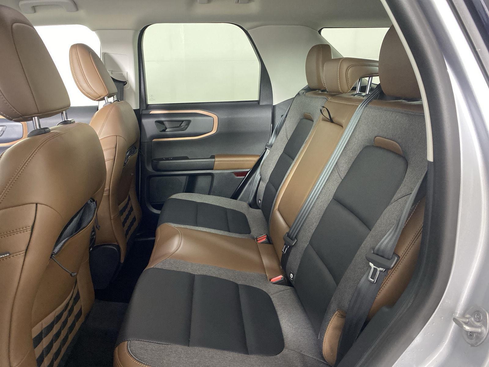 Used 2021 Iconic Silver Ford Outer Banks image 25