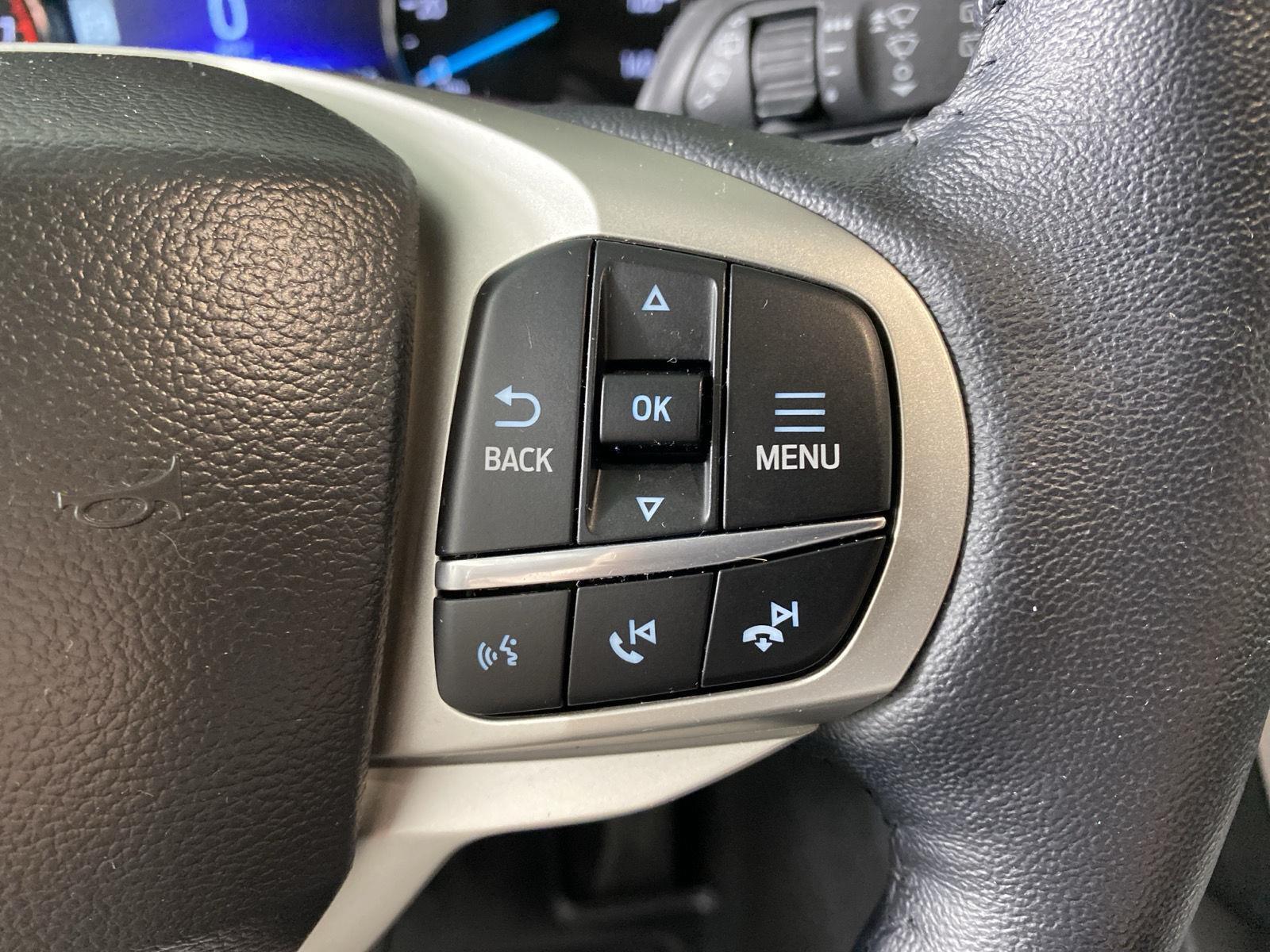 Used 2023 Agate Black Metallic Ford XLT image 19