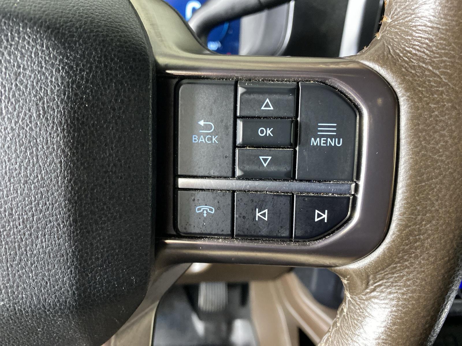 Used 2024 Agate Black Metallic Ford King Ranch image 42
