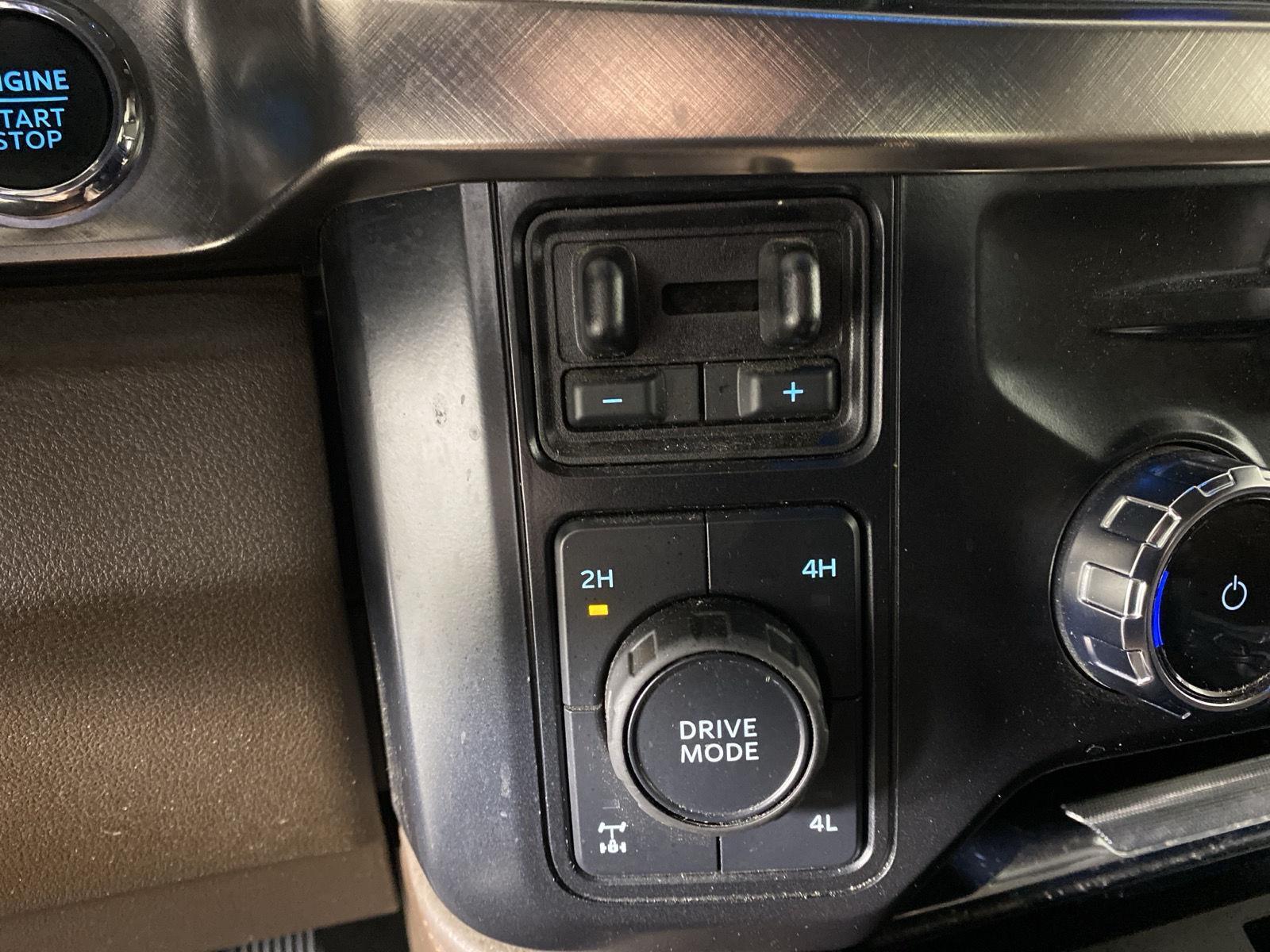 Used 2024 Agate Black Metallic Ford King Ranch image 49