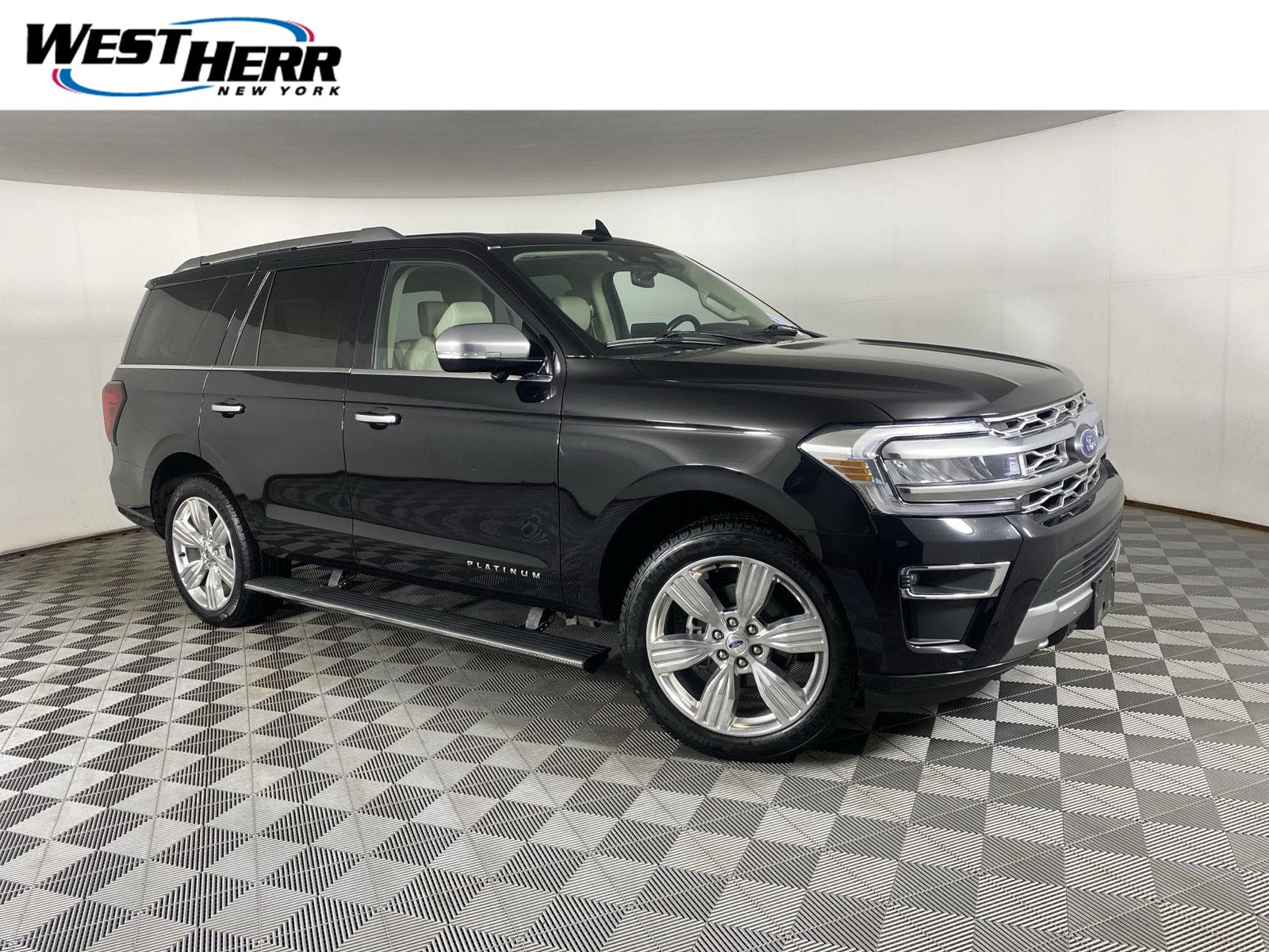  2023 Ford Expedition Platinum 4WD   