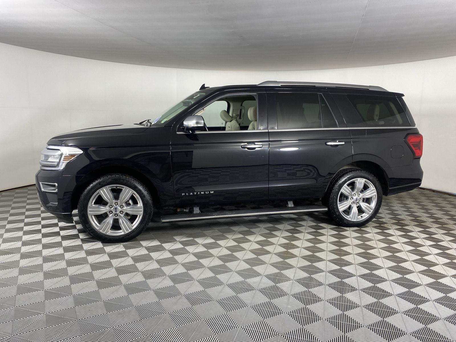 Used 2023 Agate Black Ford Platinum image 7