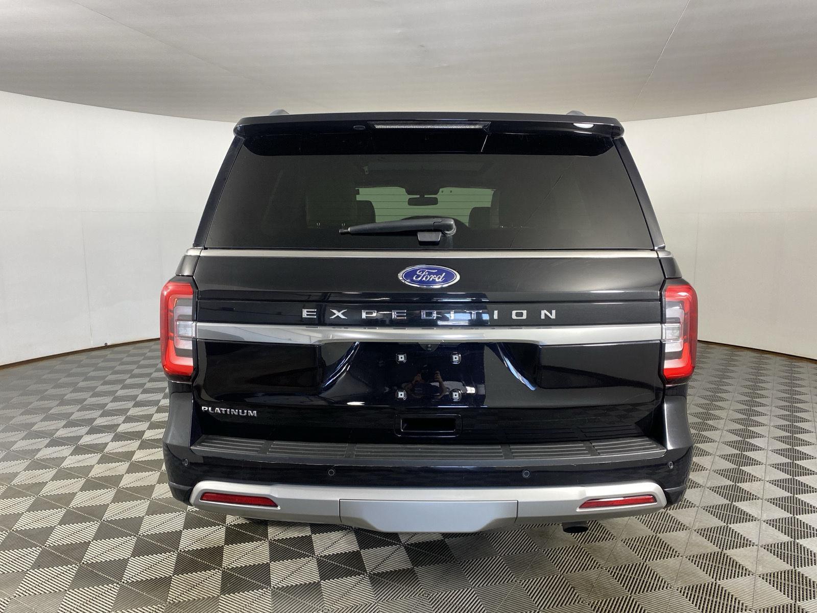 Used 2023 Agate Black Ford Platinum image 9