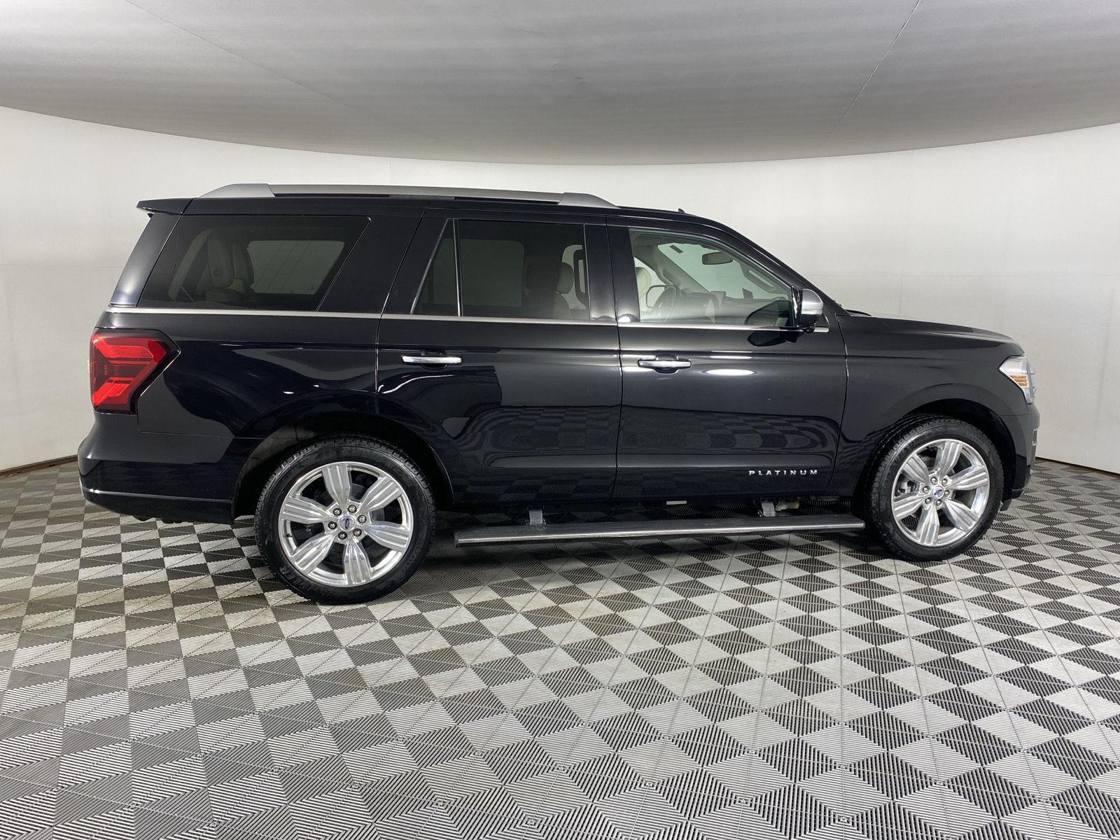 Used 2023 Agate Black Ford Platinum image 11