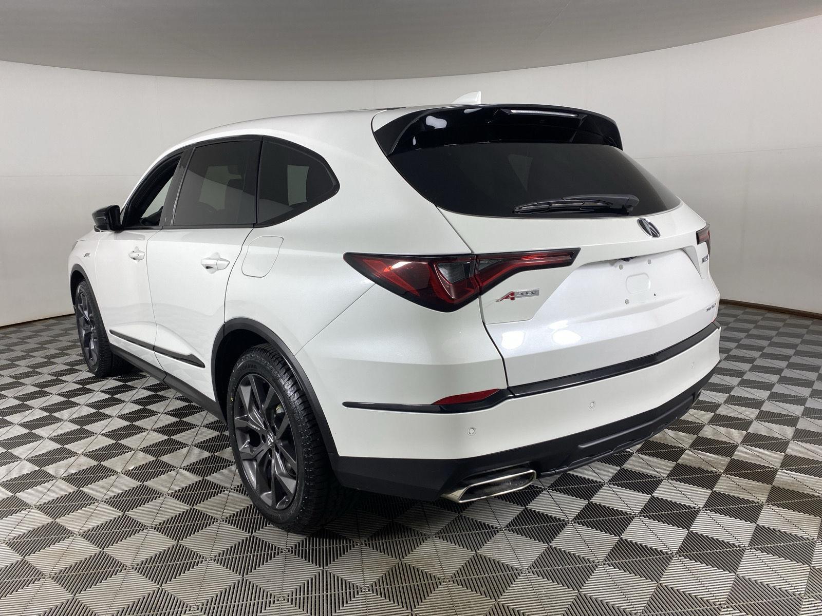 Used 2023 Platinum White Pearl Acura SH-AWD w/A-SPEC image 8