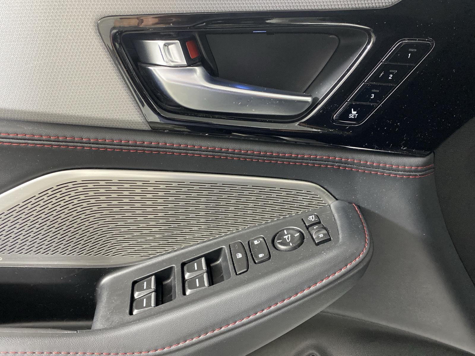 Used 2023 Platinum White Pearl Acura SH-AWD w/A-SPEC image 15