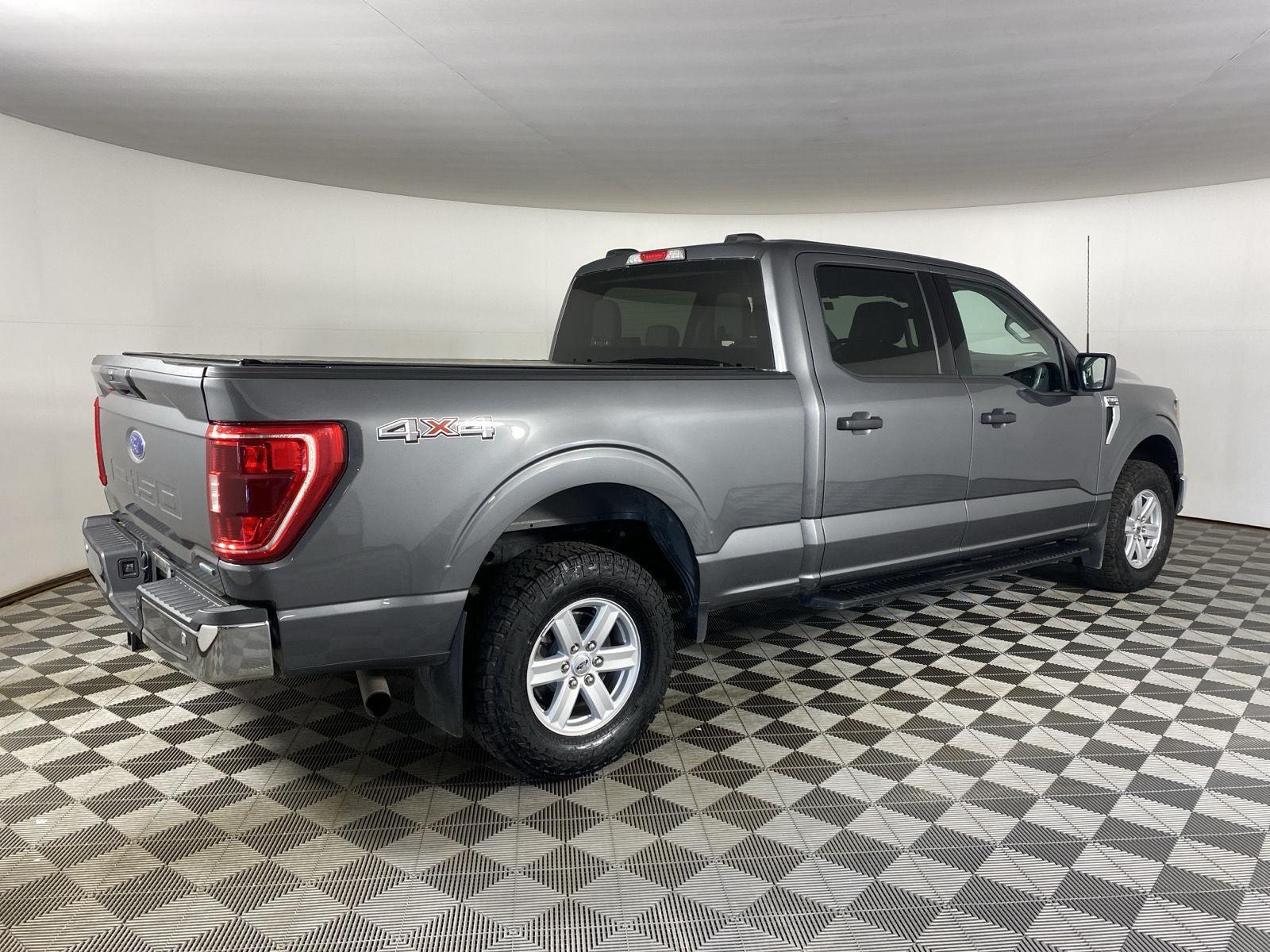 Used 2023 Carbonized Gray Ford XLT image 10
