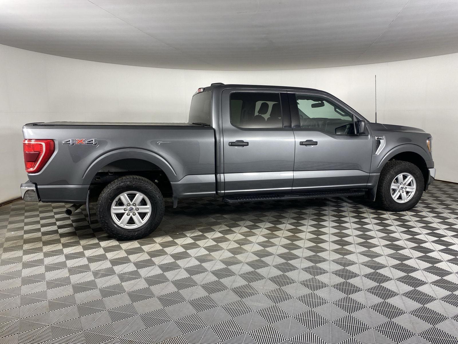 Used 2023 Carbonized Gray Ford XLT image 11