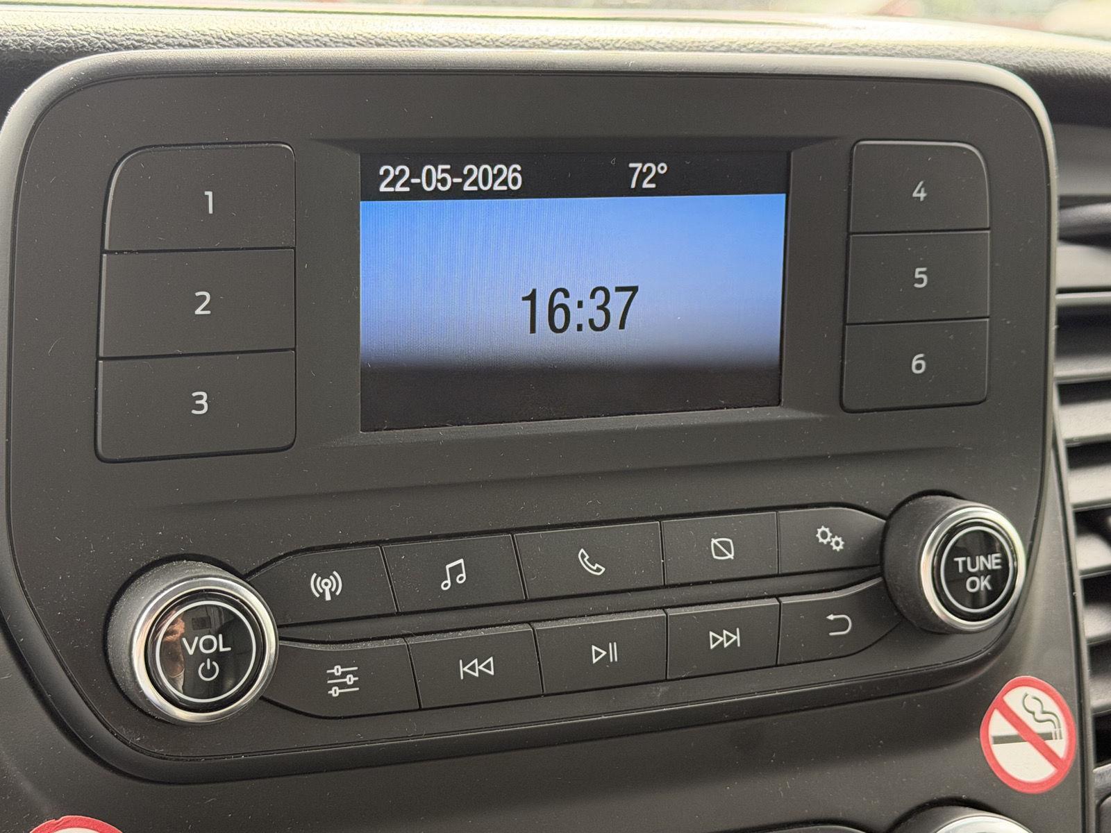 Used 2025 Oxford White Ford 250 image 10