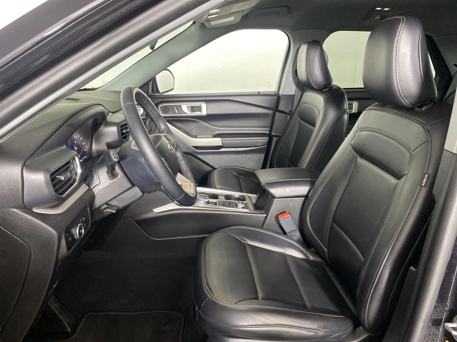 Used 2023 Agate Black Ford XLT image 13