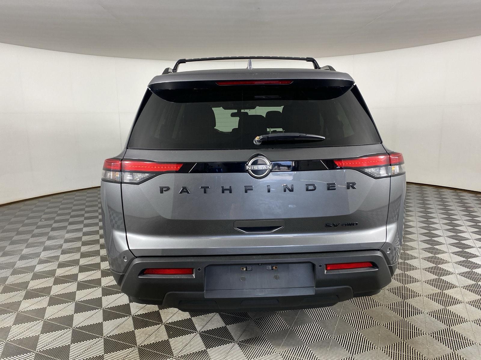 Used 2022 Gun Metallic Nissan SV image 7