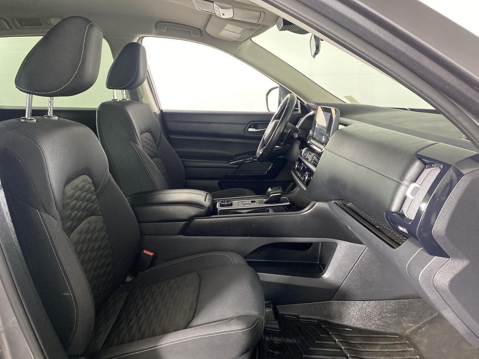 Used 2022 Gun Metallic Nissan SV image 26