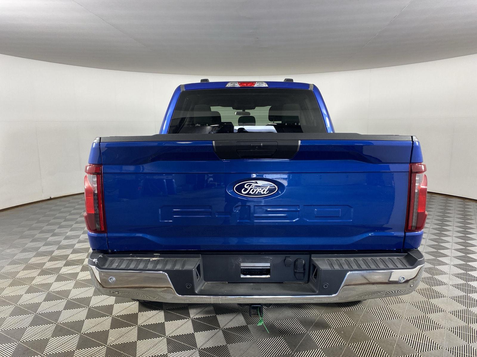 Used 2025 Atlas Blue Ford XLT image 6