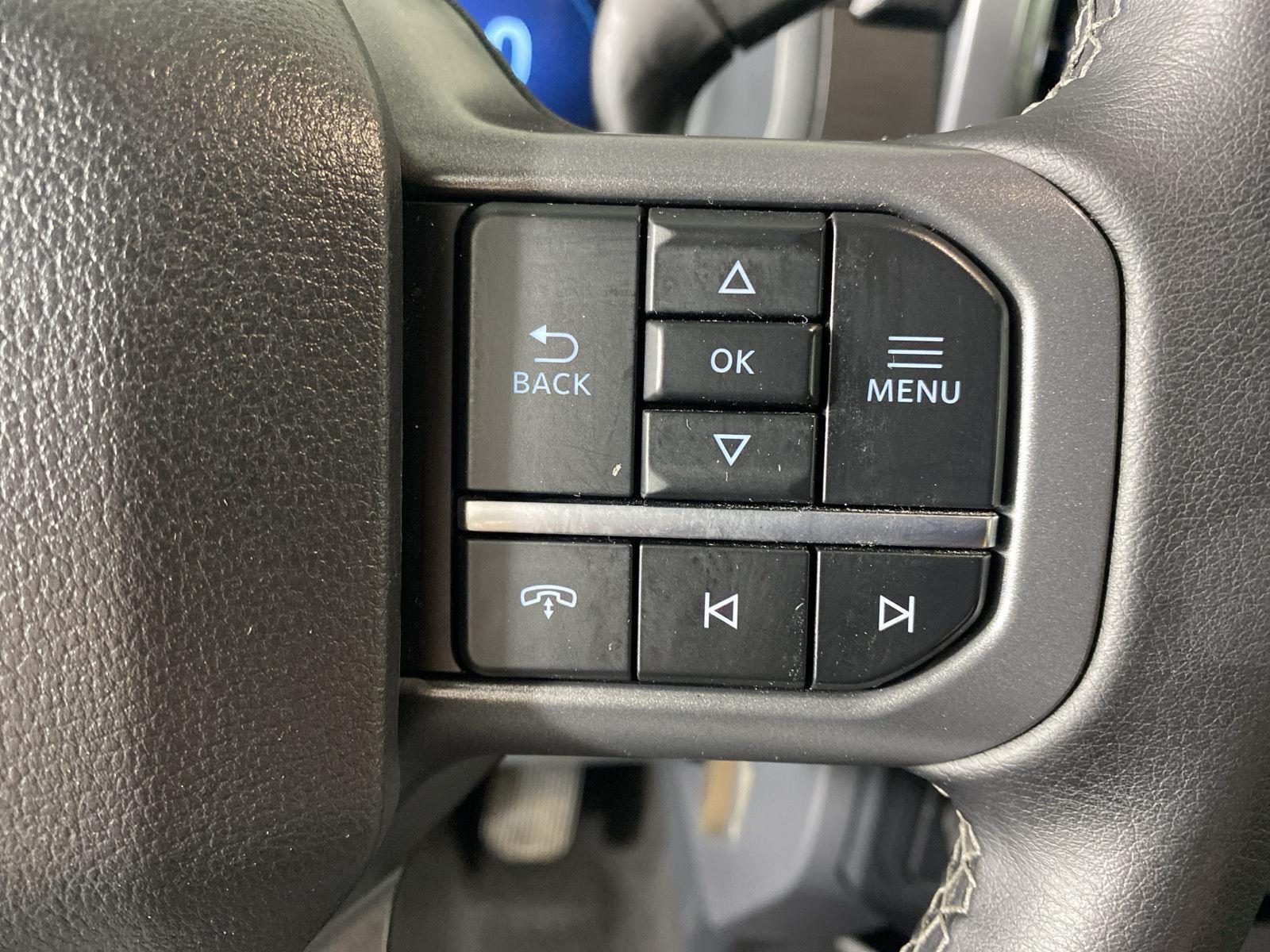 Used 2025 Atlas Blue Ford XLT image 16