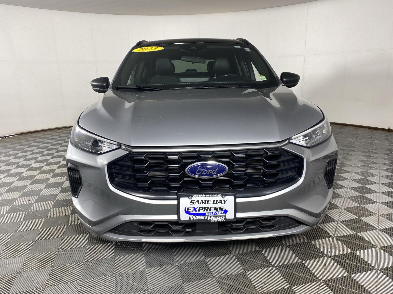 Used 2023 Iconic Silver Ford ST-Line image 2