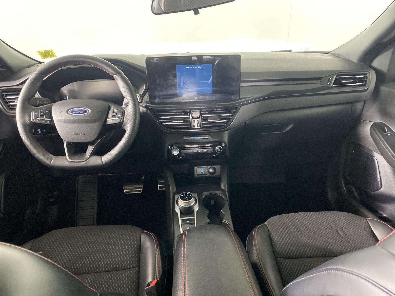 Used 2023 Iconic Silver Ford ST-Line image 25