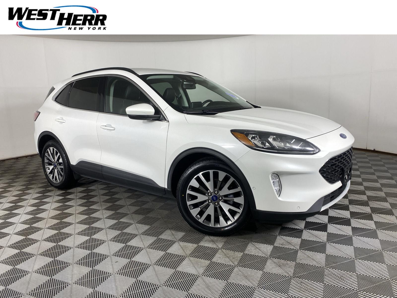 2021 Ford Escape Hybrid Titanium FWD