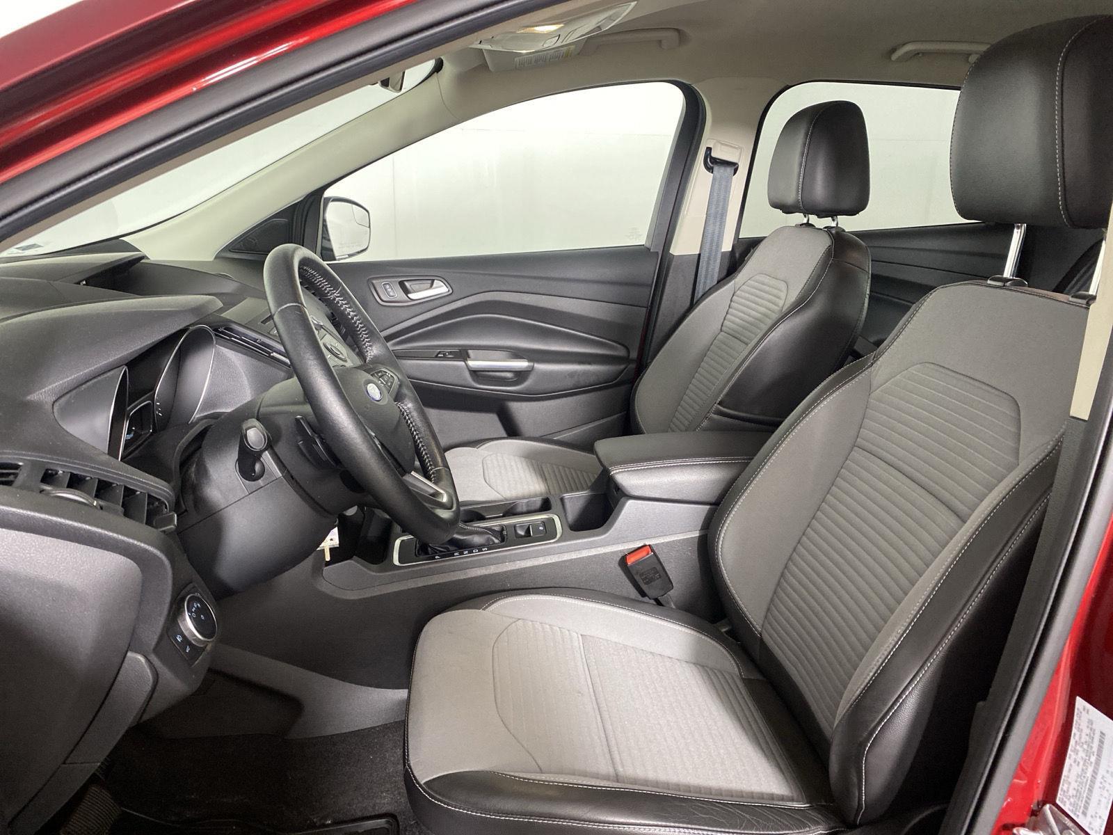 Used 2017 Ruby Red Metallic Tinted Clearcoat Ford SE image 10
