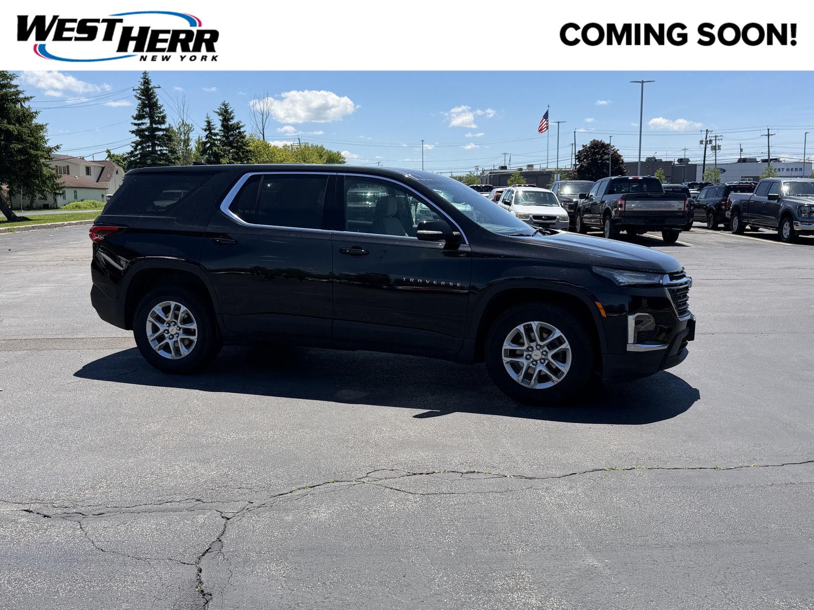  2023 Chevrolet Traverse LS AWD   