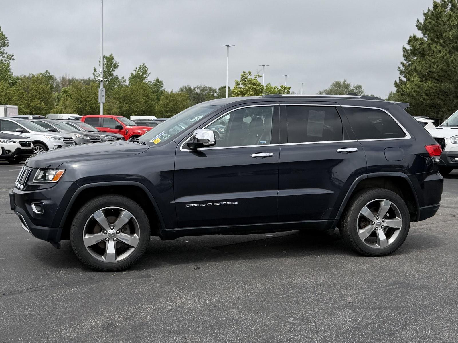 Used 2014 Maximum Steel Metallic Clearcoat Jeep Limited image 4