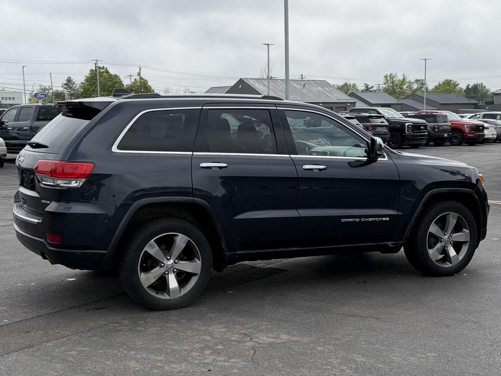 Used 2014 Maximum Steel Metallic Clearcoat Jeep Limited image 5