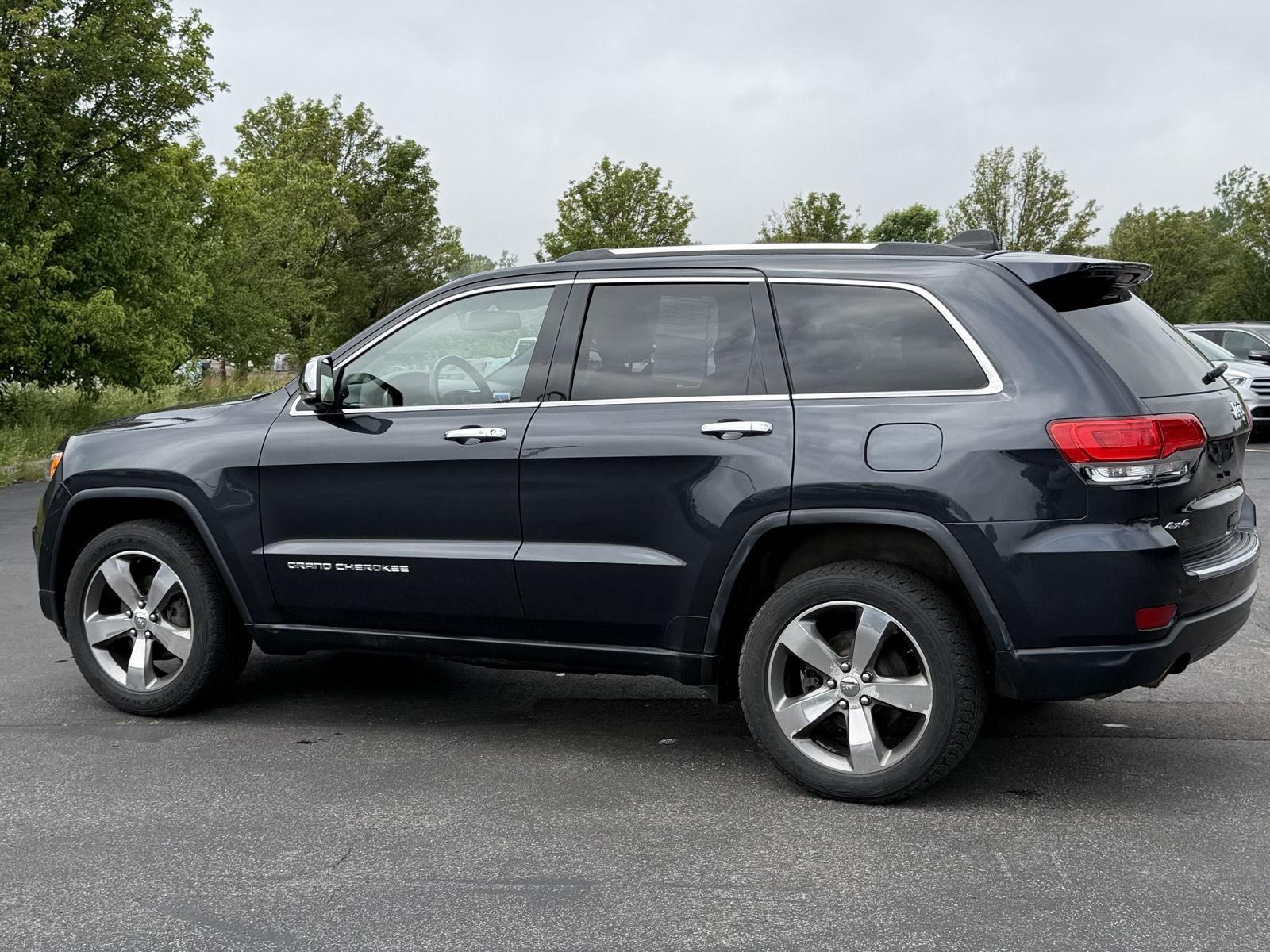 Used 2014 Maximum Steel Metallic Clearcoat Jeep Limited image 6