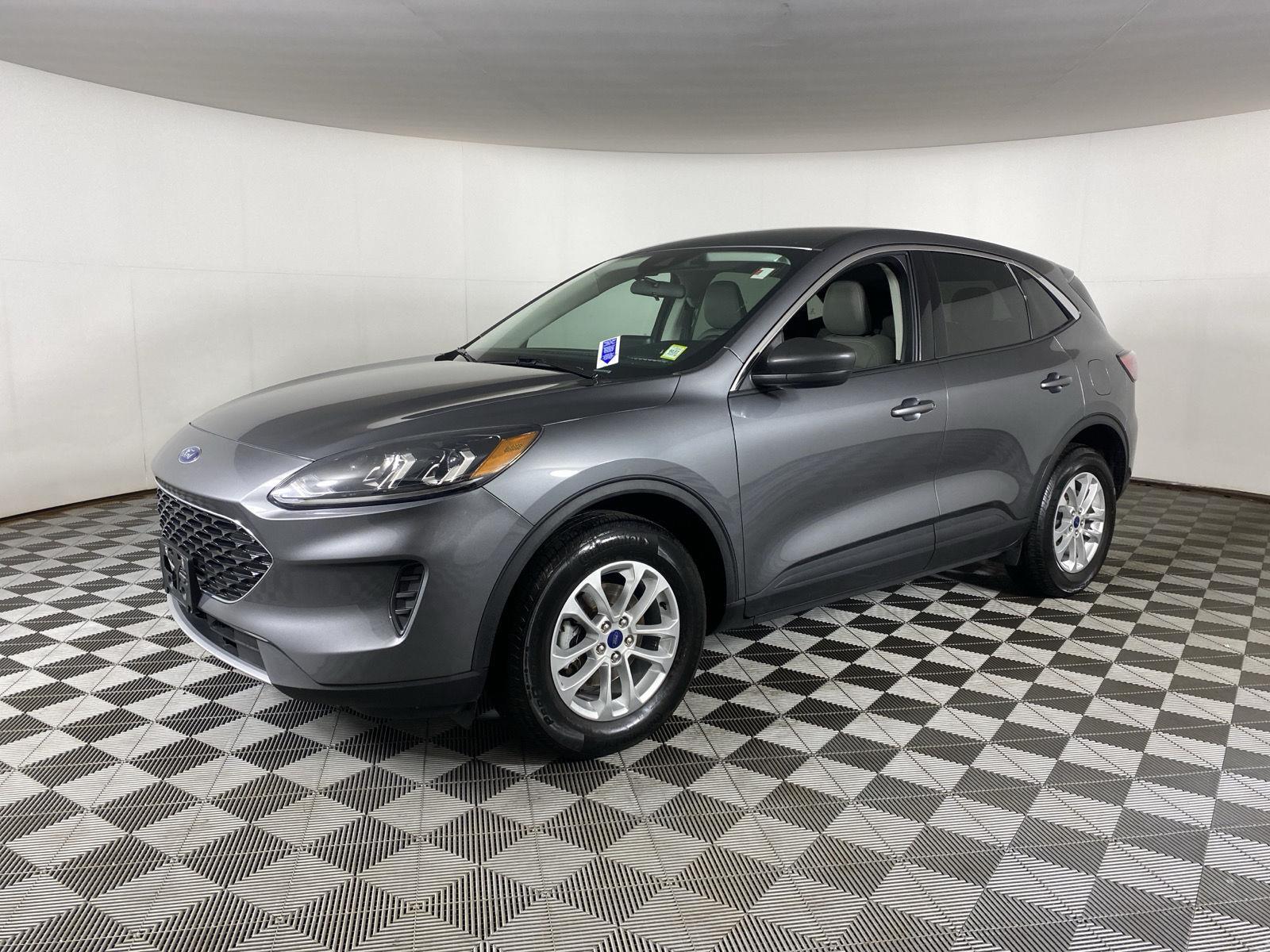 Used 2022 Carbonized Gray Ford SE image 13
