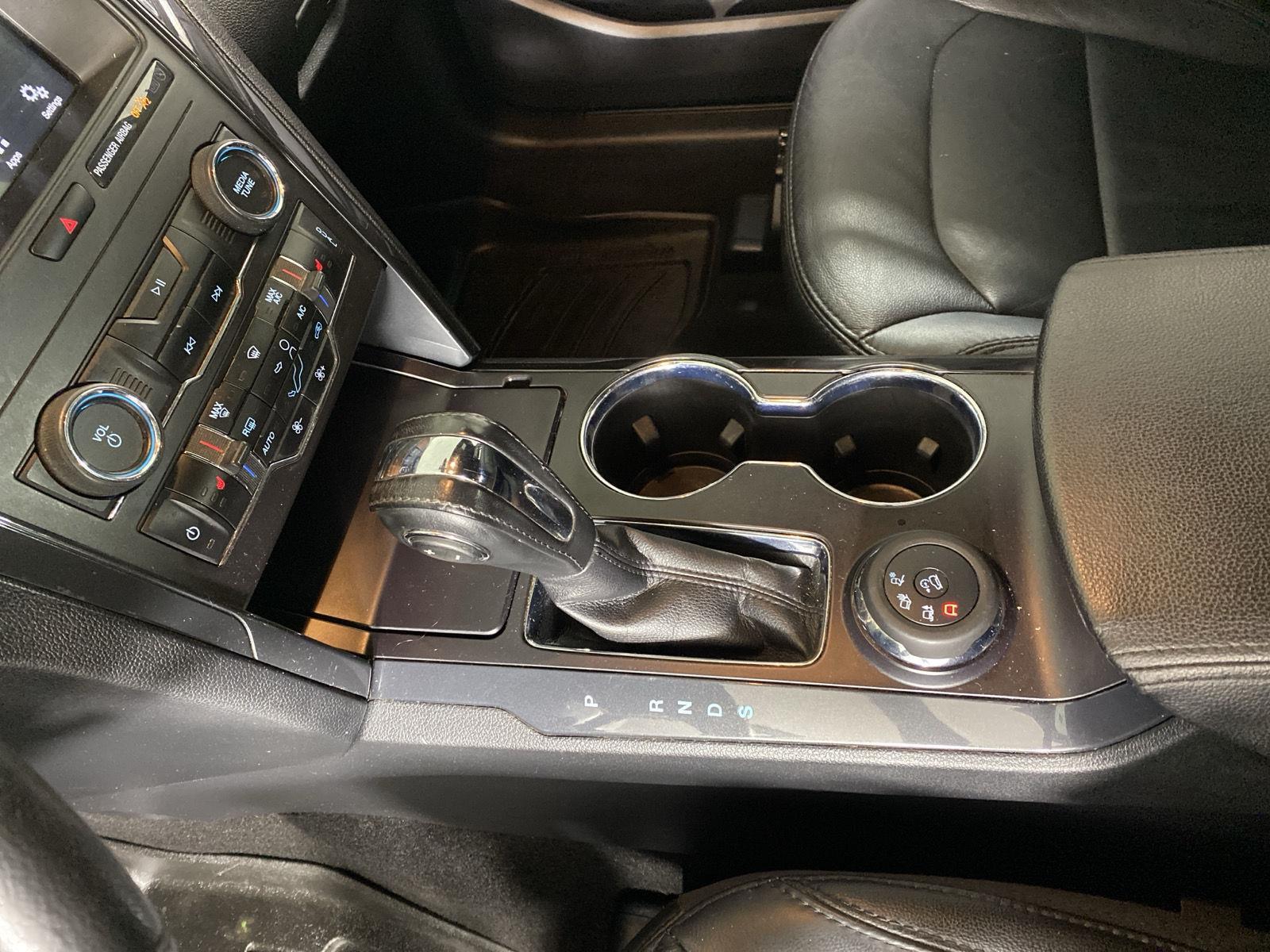 Used 2018 Ingot Silver Ford XLT image 22