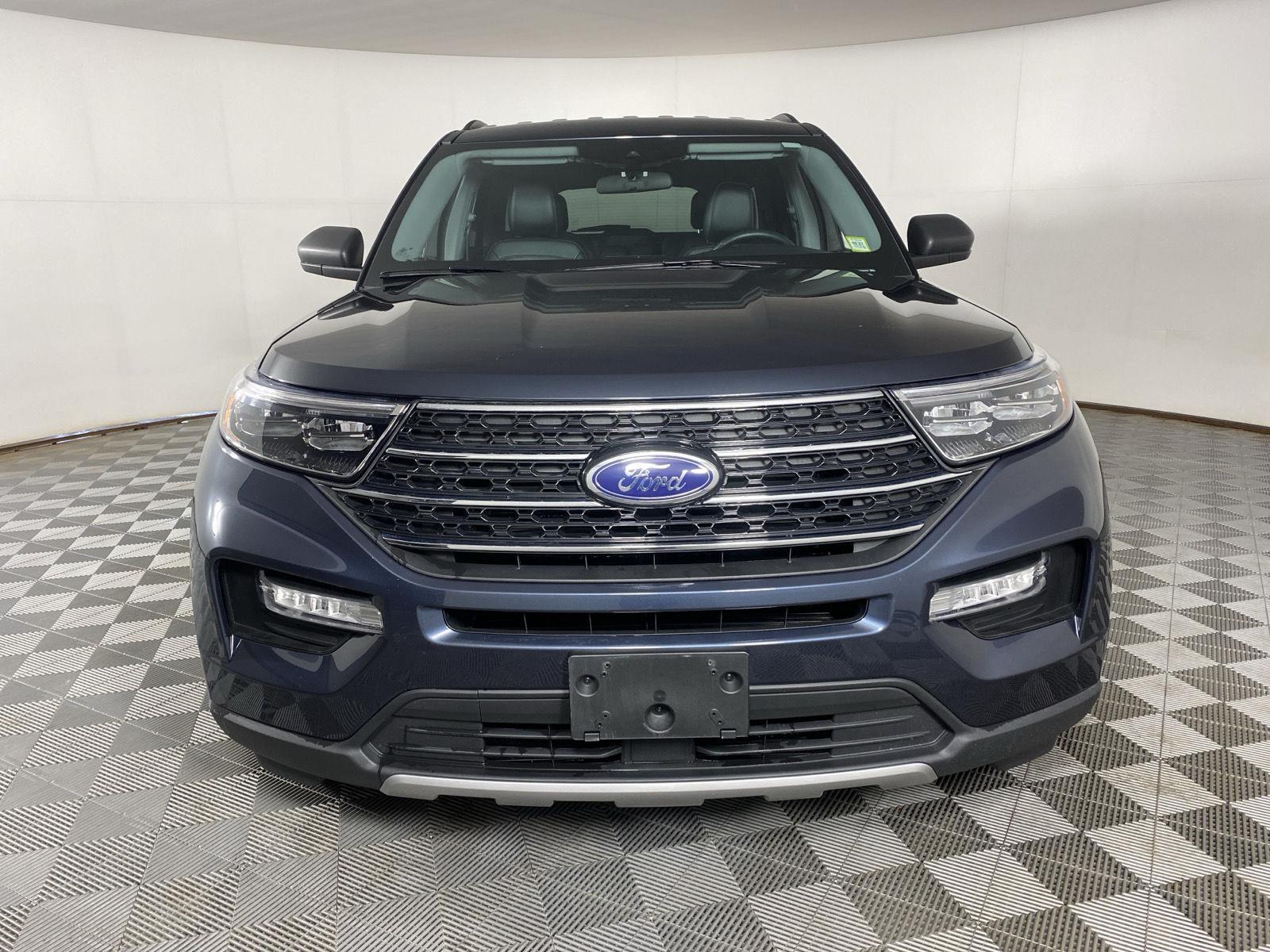 Used 2023 Stone Blue Ford XLT image 12