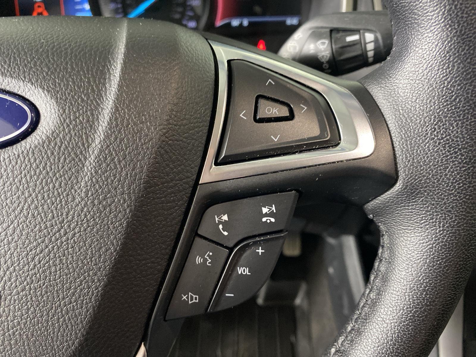 Used 2020 Atlas Blue Ford SEL image 19