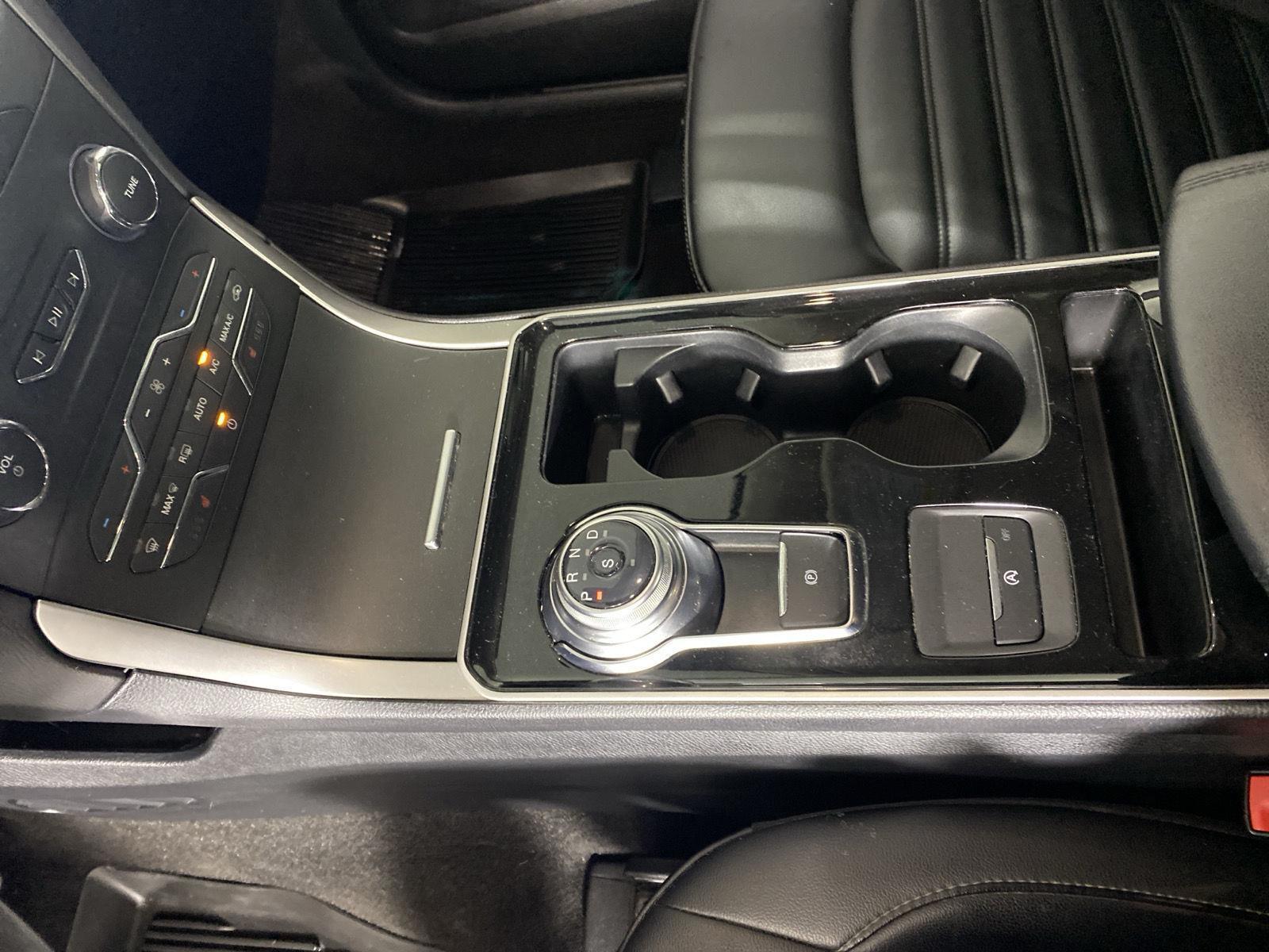 Used 2020 Atlas Blue Ford SEL image 25