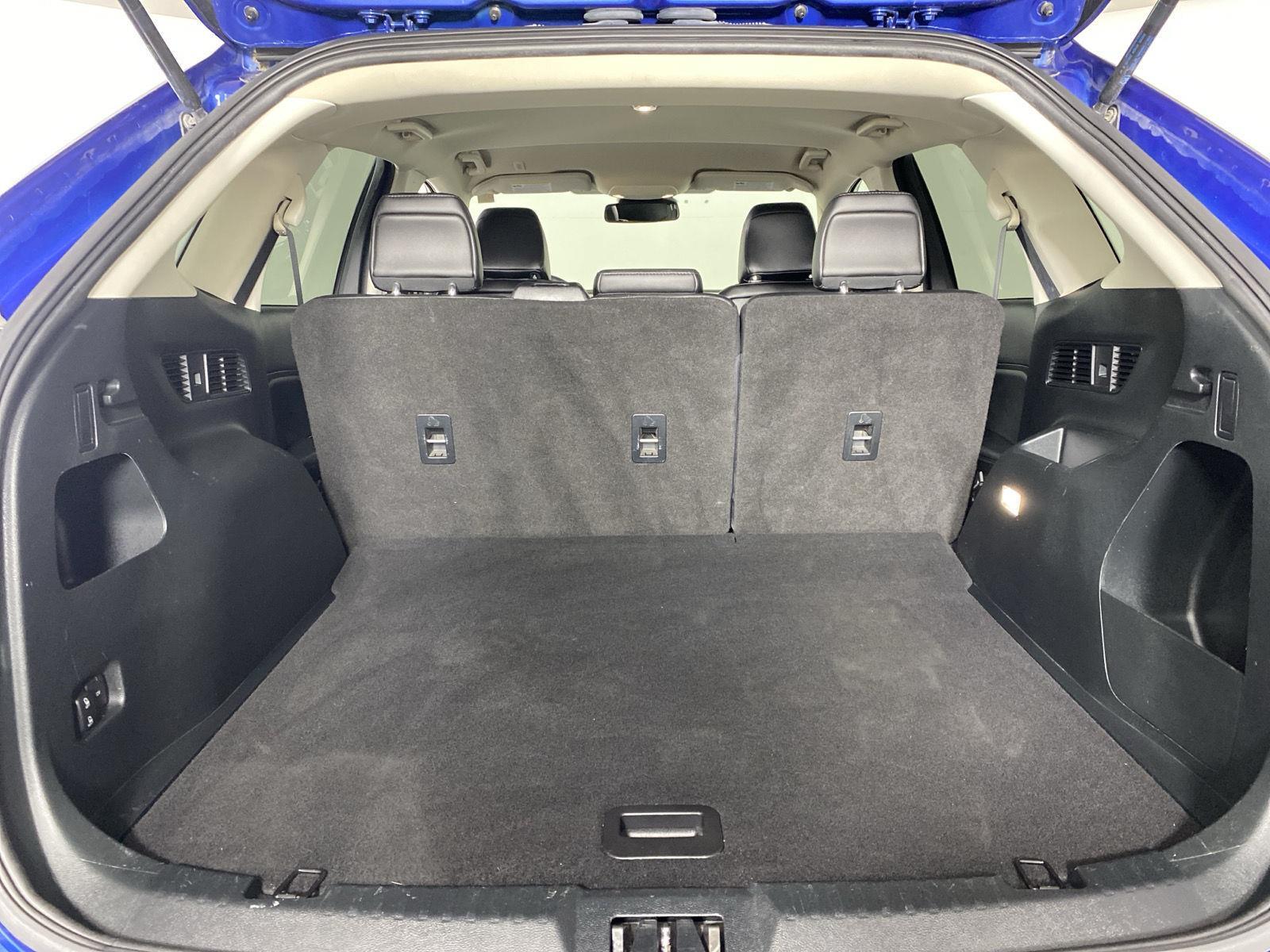 Used 2020 Atlas Blue Ford SEL image 27