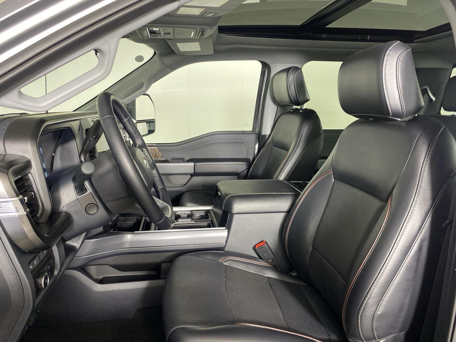 Used 2024 Iconic Silver Ford LARIAT image 12