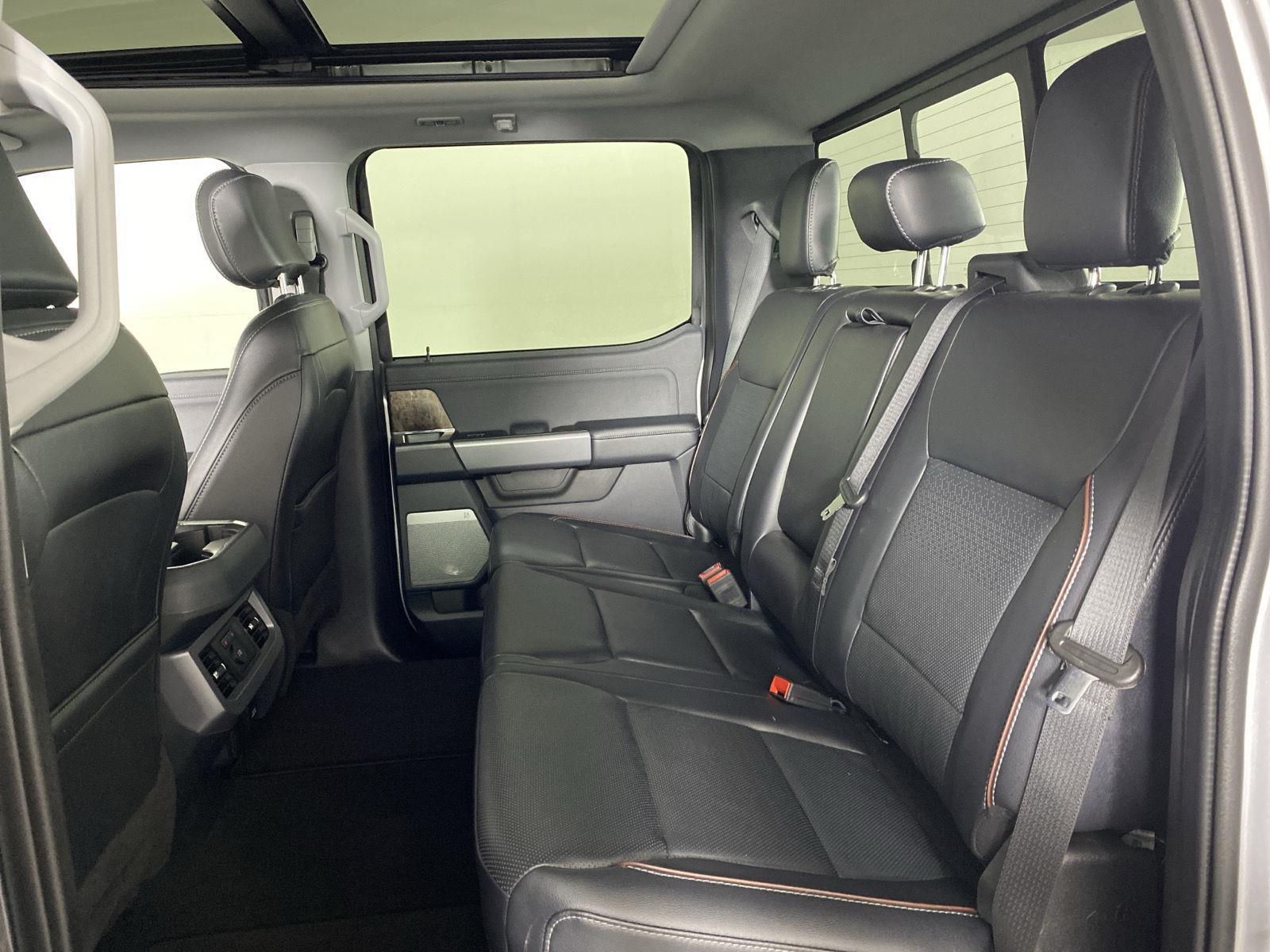 Used 2024 Iconic Silver Ford LARIAT image 28