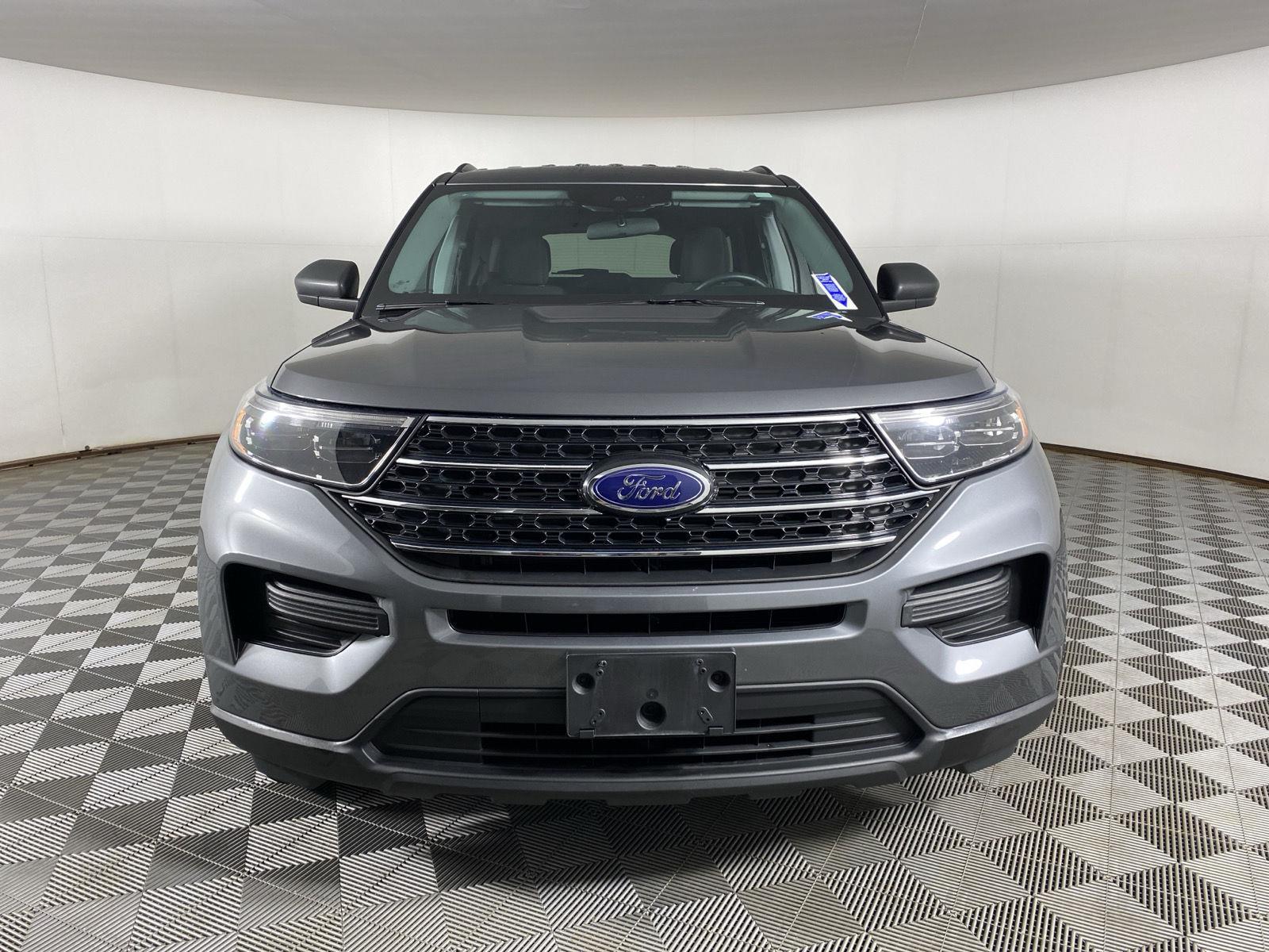 Used 2023 Carbonized Gray Ford XLT image 5