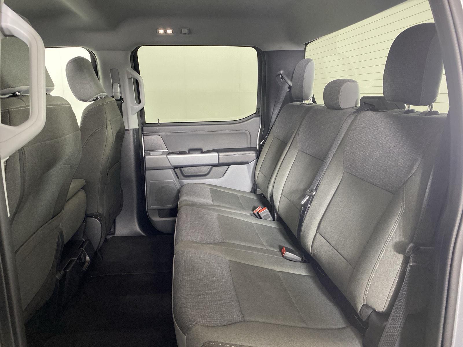 Used 2025 Iconic Silver Ford XLT image 22
