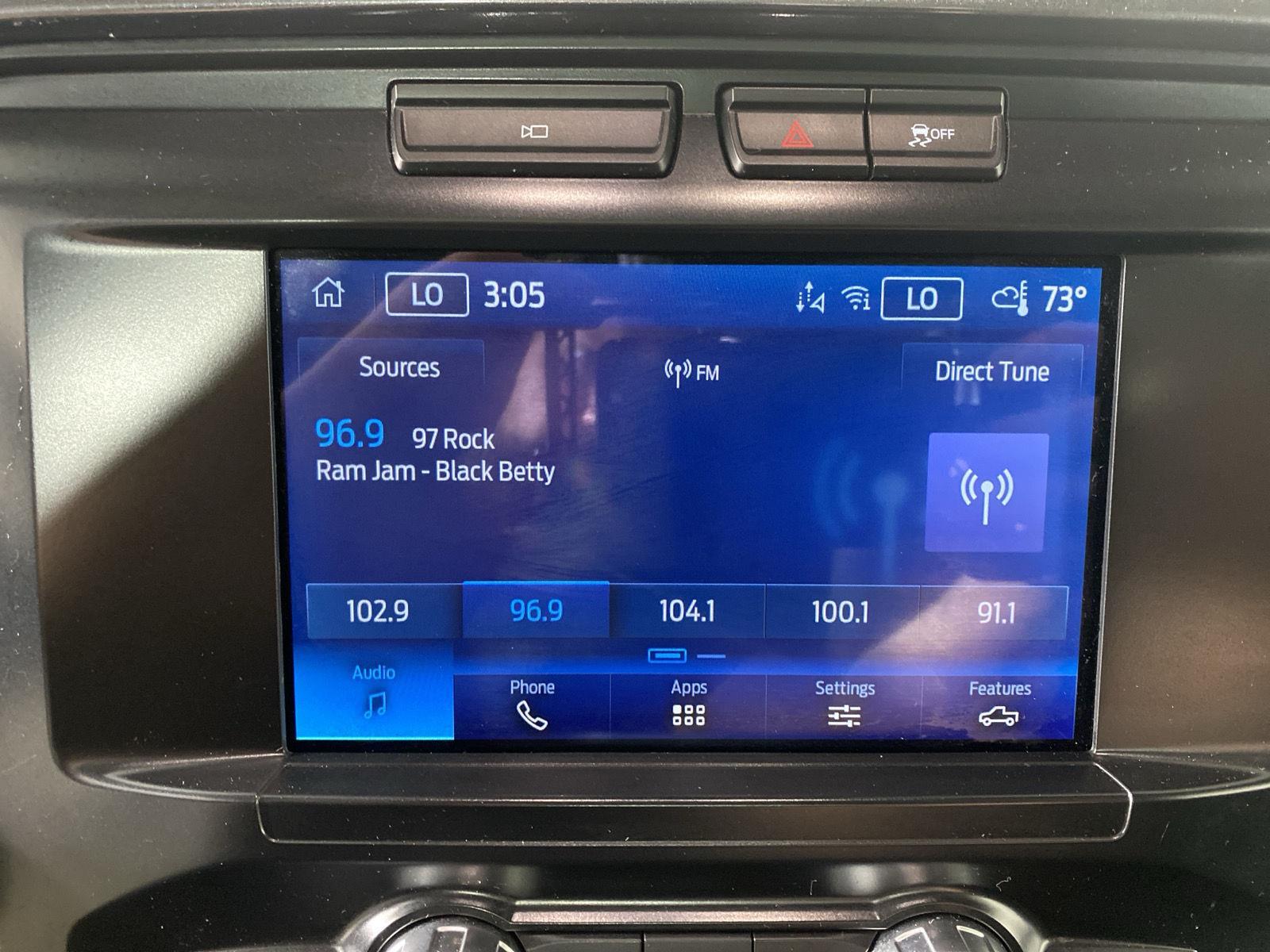 Used 2022 Space White Ford  image 18