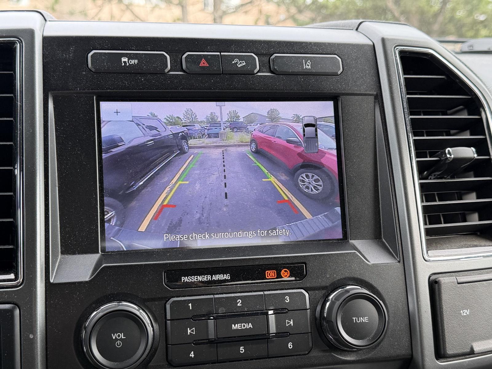 Used 2020 Iconic Silver Ford XLT image 9