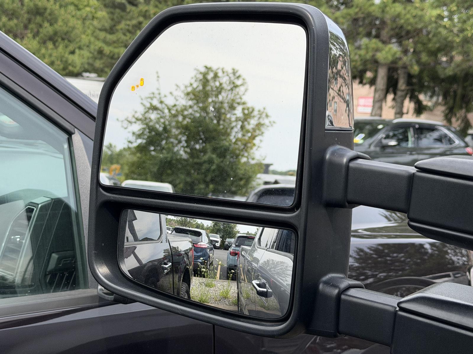 Used 2020 Iconic Silver Ford XLT image 10