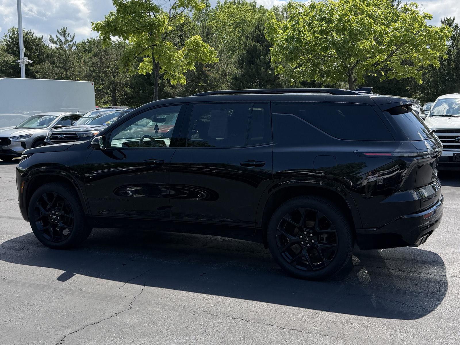 Used 2024 Mosaic Black Metallic Chevrolet AWD RS image 5