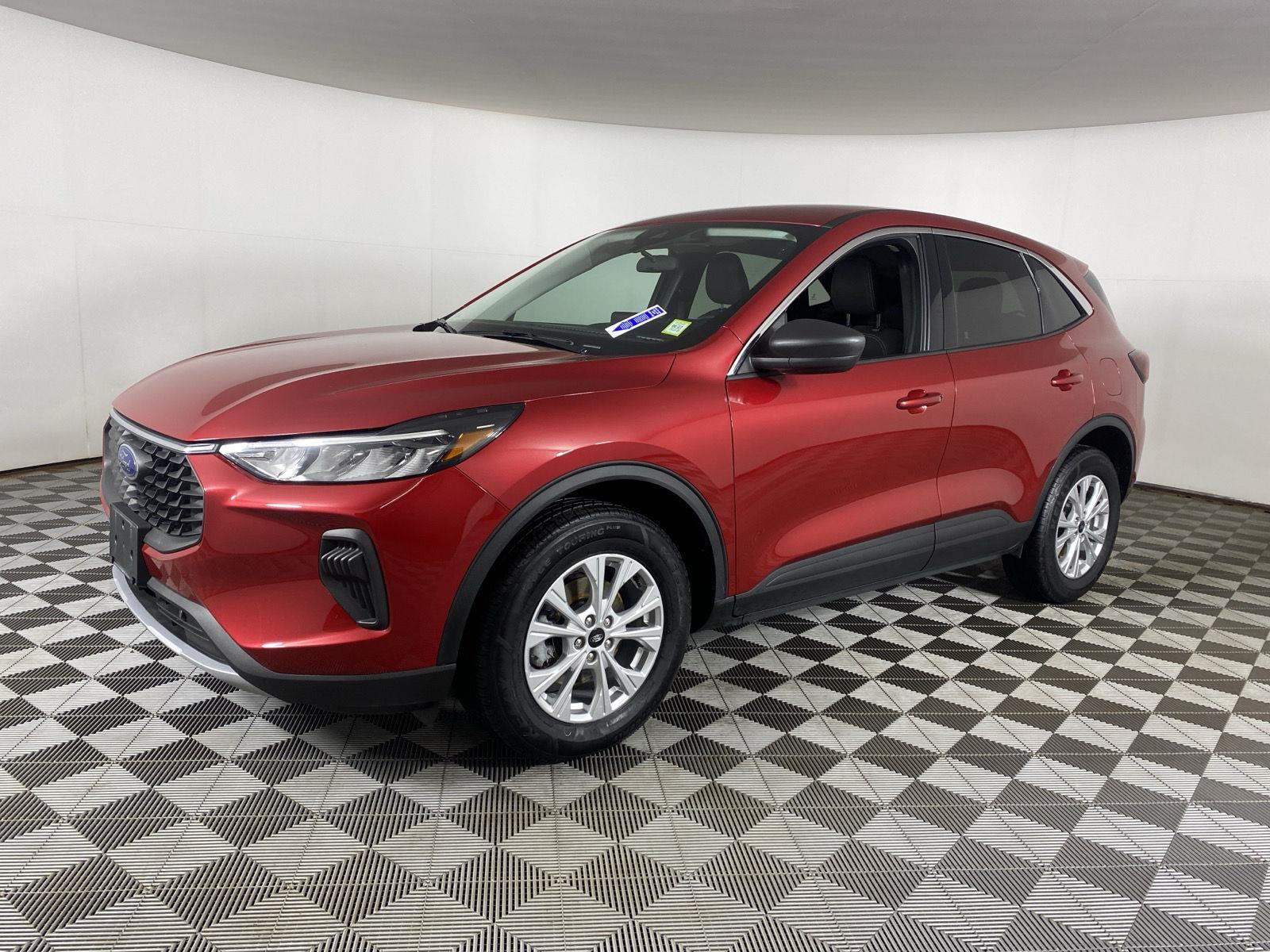 Used 2023 Rapid Red Metallic Tinted Clearcoat Ford Active image 6