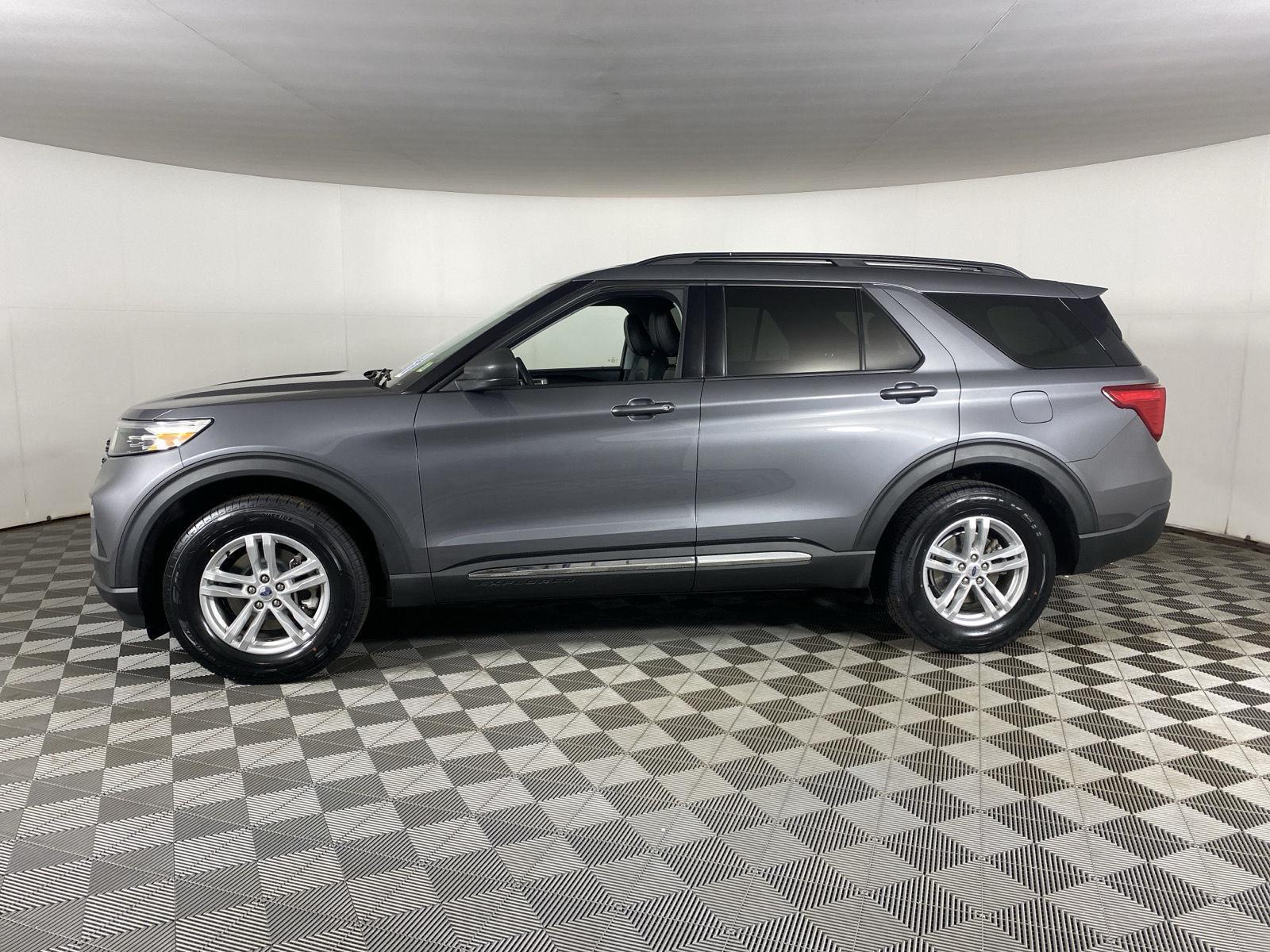 Used 2022 Carbonized Gray Ford  image 7